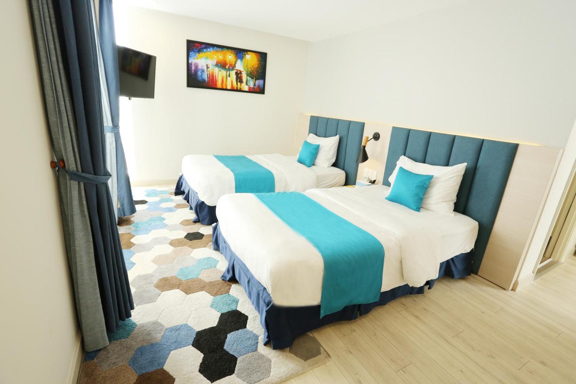Khach San - Resort Oceanami - Long Hai Exterior photo